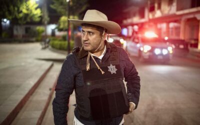 Fiscalía de Michoacán pide acceso a celular de Carlos Manzo, resguardado por la familia