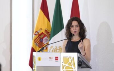 Díaz Ayuso cancela su gira por México y acusa a Sheinbaum de boicot y de expulsarla