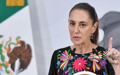 “Vamos bien en economía”, revira Sheinbaum luego de que S&P advirtiera riesgos para la calificación de deuda