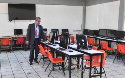 El Congreso de CDMX aprueba una reforma para proteger a los maestros de agresiones en las escuelas