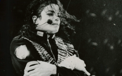 ¿Quién tiene el vestuario original de Michael Jackson?