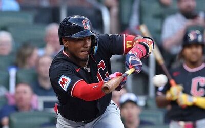 Ángel Martínez, otro hijo de pelotero que se establece en la MLB