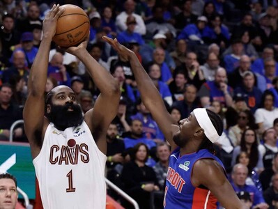 Cavaliers asaltan Detroit y se ponen 3-2 en semifinal del Este