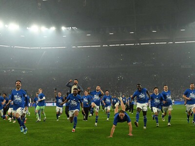 El Schalke 04 regresa a la Bundesliga