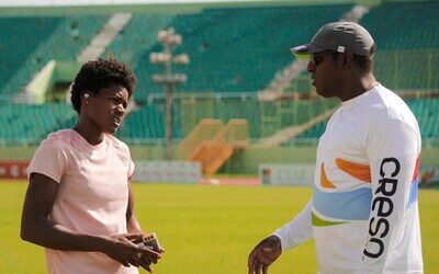 Entrenador favorece que Marileidy Paulino solo corra en 400 m