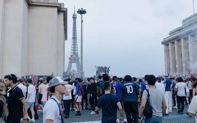 Festejos del PSG deja unos 336 detenidos y un policía herido
