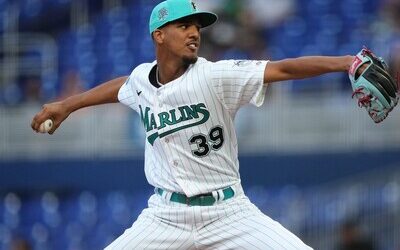 Juan Soto jonronea, pero Eury Pérez y Marlins frenan a Mets 2-1