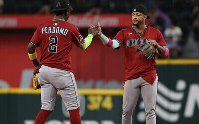 Tres hits de Marte y un doble de Perdomo ayudan a Dbacks