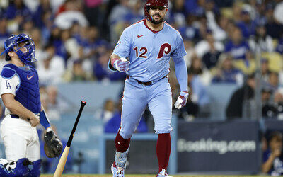 Kyle Schwarber busca nuevo récord para los Filis