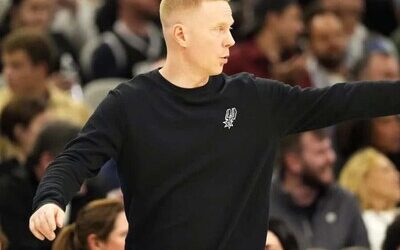 NBA: Sean Sweeney es contratado por Orlando Magic