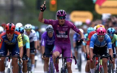 Paul Magnier se impone en el esprint del Giro de Italia