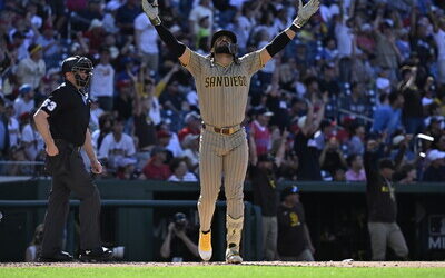 ¡Por fin! Primer jonrón de Fernando Tatis Jr. en la temporada
