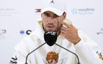Wimbledon: Alcaraz anuncia que renuncia a jugar por lesión de muñeca