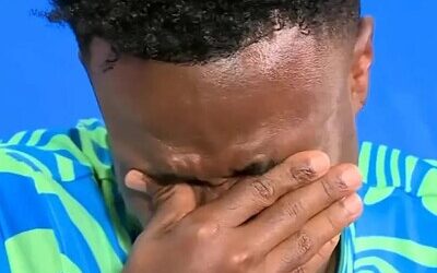 Vinícius Júnior llora al recordar a su abuela