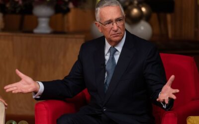 Salinas Pliego comparte su plan si llega a la Presidencia: bajar impuestos y correr a seis millones de burócratas
