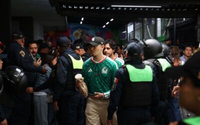 Bloqueos y Tren Ligero VIP causan “martirio” para llegar y salir de colonias vecinas al Estadio CDMX