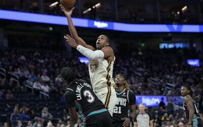 Al Horford jugará su temporada número 20 en la NBA