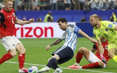 Con2 de Messi, Argentina se clasifica a los 16avos de final