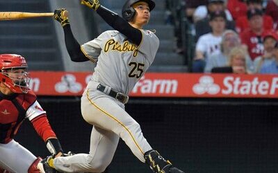 Endy Rodríguez batea de 3-3 con jonrón