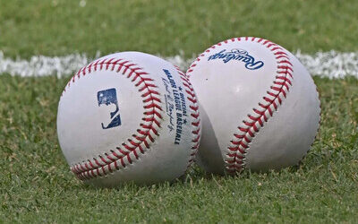 MLB quiere limitar los contratos de los agentes libres