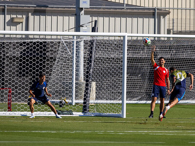 Paraguay se juega ante Australia, la supervivencia