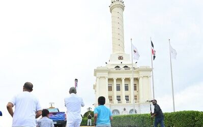 Santiago recibe la Antorcha de los Juegos Centroamericanos