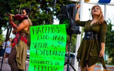 Pareja lagunera mezcla música celta y ritmos latinos para cumplir sus sueños