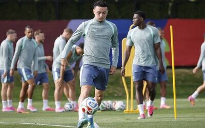 La Suiza de Rubén Vargas busca vencer a Argelia