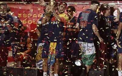 Millones celebran con la selección española la Copa del Mundo