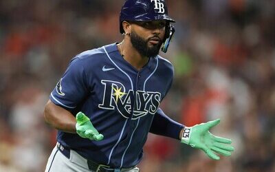MLB: Caminero llega a los 23 años con más jonrones que HOFs