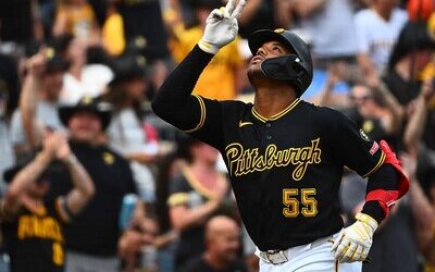 MLB: Esmerlyn Valdez conectó cuadrangular con las bases llenas