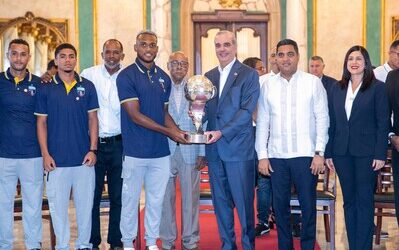 Presidente Abinader felicita al Salcedo FC por su corona en la LDF