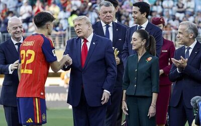 Trump e Infantino entregan la Copa Mundial 2026 a una España extasiada