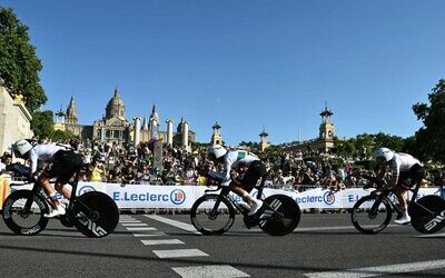Un «comienzo de Tour perfecto» para Vingegaard y el Visma Barcelona