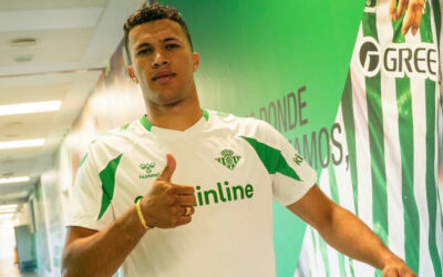El Betis busca hueco en la medular para encajar las últimas piezas