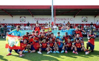 El Real Madrid homenajea a sus campeones de Europa sub 19