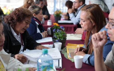 Asesorías gratuitas contra el despojo arrancan con 100 abogados en el Zócalo de la CDMX