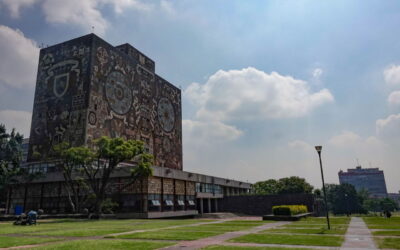 UNAM reduce hasta 25 aciertos el mínimo para entrar a sus carreras en 2026