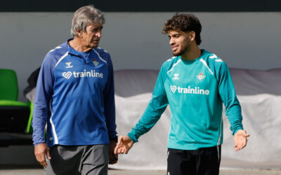 Pellegrini sale en defensa de Abde: «La política divide y el fútbol une»