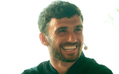 Troy Parrott cambia Inglaterra por el Betis: «Venir aquí me entusiasmaba»