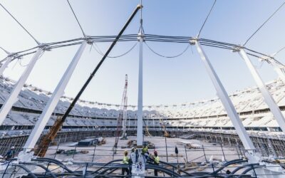 El Nou Mestalla inicia el izado de los cables de su cubierta en una de las fases clave de la obra