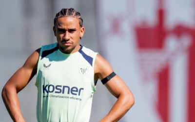 Johaneko: «El míster me dice que esté siempre preparado porque puedo jugar en varias posiciones