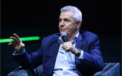 Javier Aguirre, una opción «posible» para el Valencia