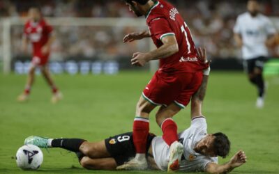 El inicio de temporada más duro vivido en Mestalla… y en su último año: un punto de 12