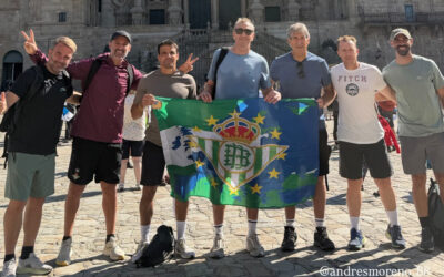 Pellegrini y su cuerpo técnico recorren el Camino de Santiago tras llevar al Betis a la Champions