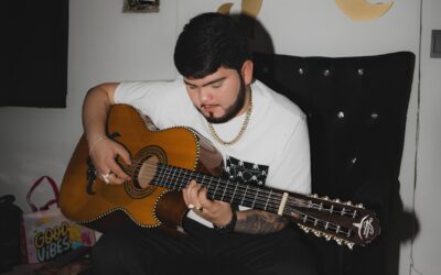 Hieren a cantante de corridos durante ataque en Culiacán; quién es Víctor Valverde