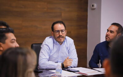 UIF congela cuentas de exsecretario de Economía de Rocha Moya, ligado a desaparición en Mazatlán