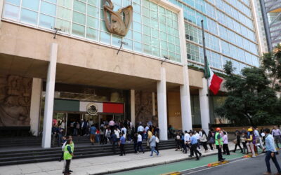 Pensión del IMSS e ISSSTE en octubre: fecha del pago, cuánto recibirán y cuándo llega el aguinaldo