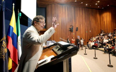 Petro en México: se reúne con Sheinbaum y recibe oferta para dar pláticas en el Instituto de Historia