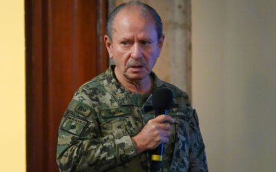 Rafael Ojeda Durán reporta 2.04 mdp de ingreso anual y dos créditos hipotecarios por más de 6.3 mdp